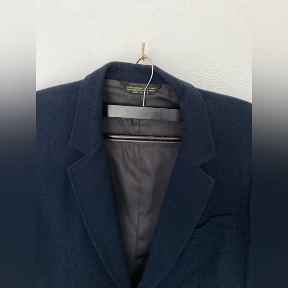 VINTAGE Bristol County Navy Wool Blazer - Picture 7 of 11